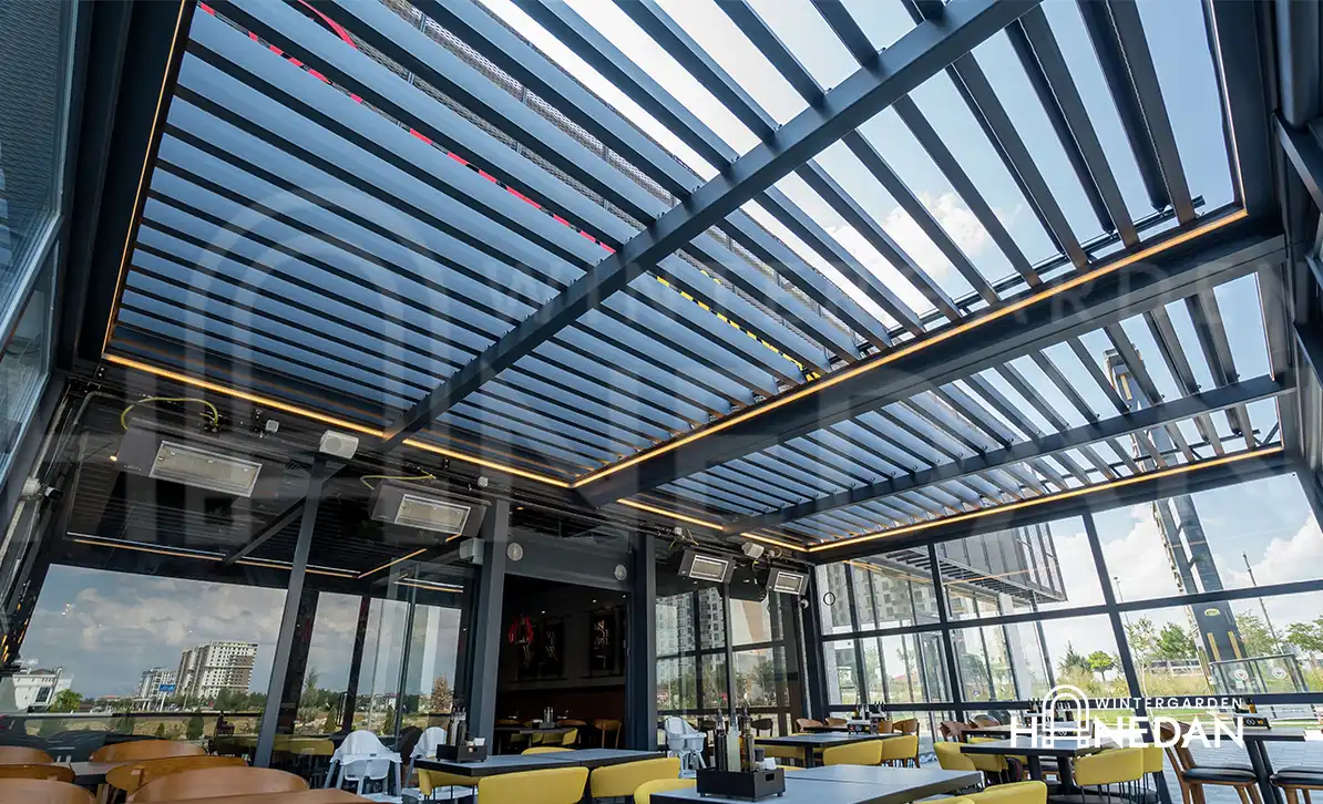 Rolling Roof pergola sistemi uygulaması - Hanedan Cam